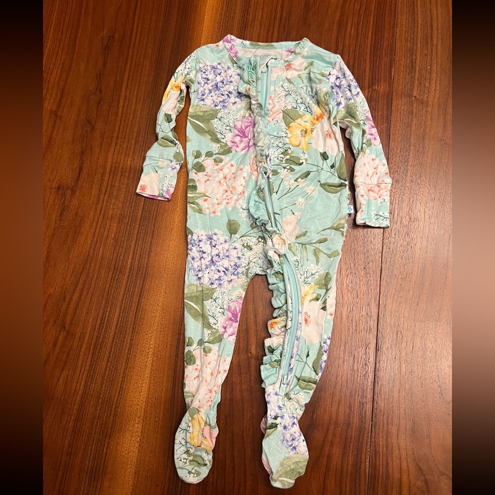 Posh Peanut Floral Sleeper 6-9 months